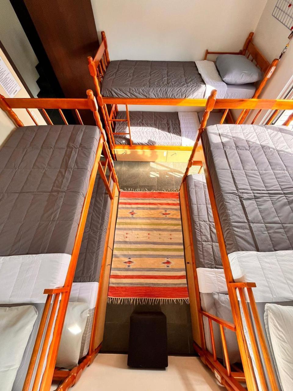 Opera Hostel Курітіба Екстер'єр фото